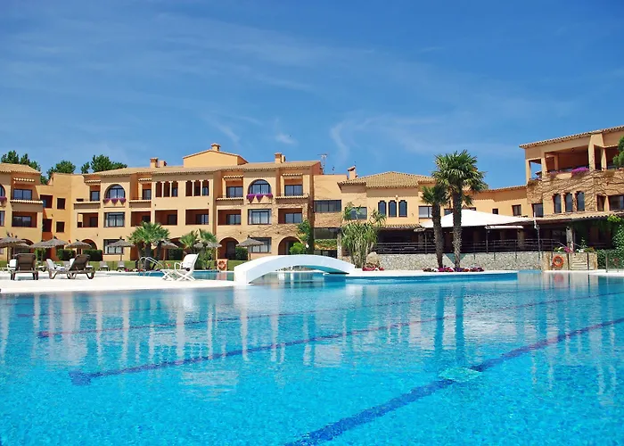 La Costa Hotel Golf & Beach Resort